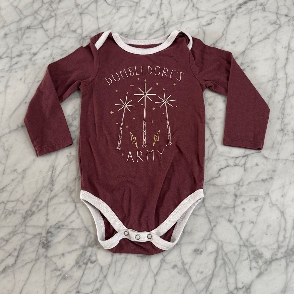 Harry Potter Dumbledore’s Army Onesie Sz 18 Mo